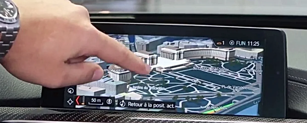 Navigation tactile BMW iDrive 4