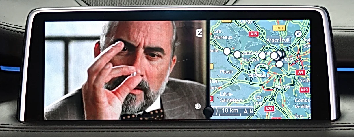 Écran haute résolution BMW iDrive