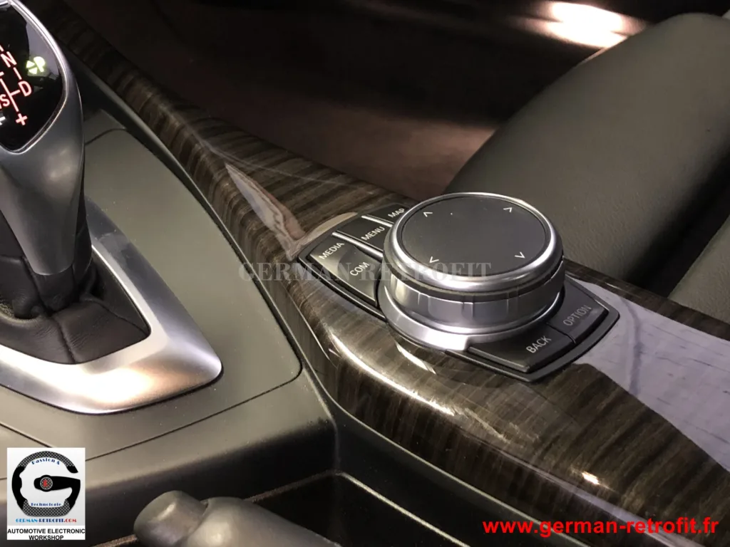 Post-équipement électronique | BMW M235i de 2014
