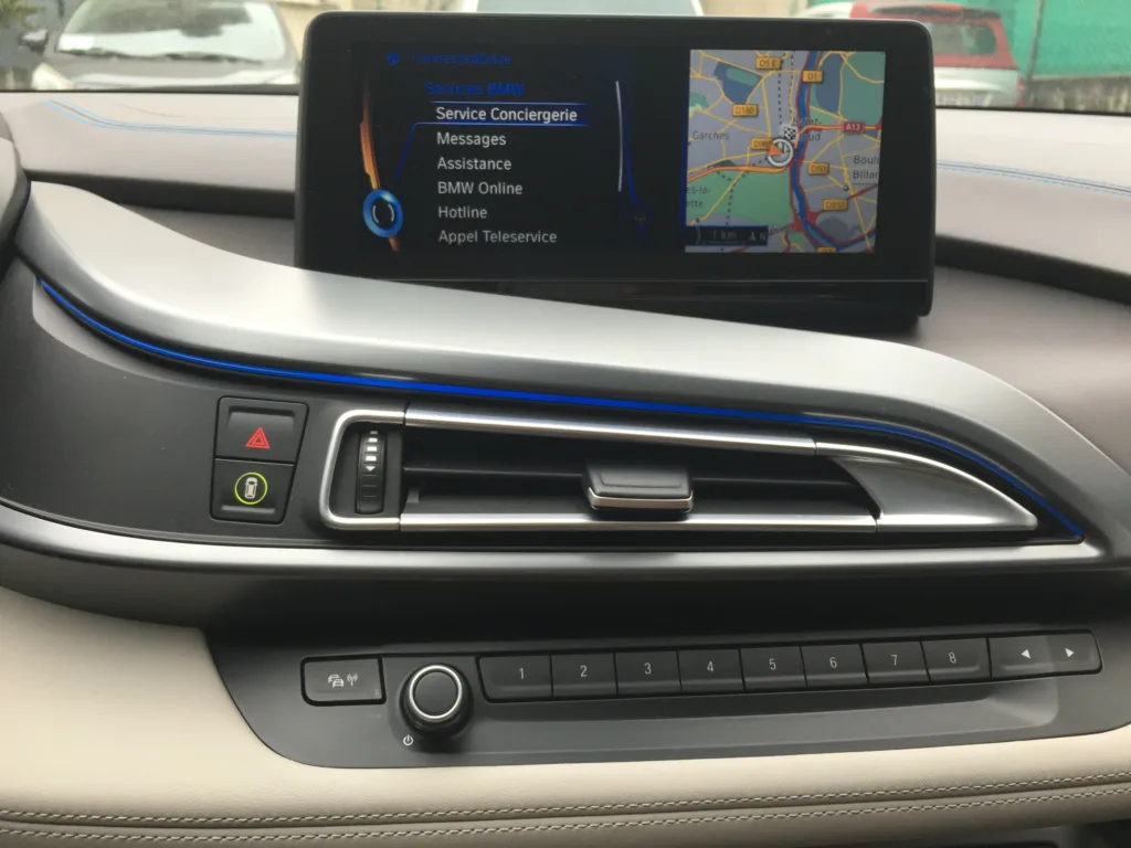 Mise à jour des cartes de navigation sur la version 2016-2 – Mise-à-jour des boitiers électroniques
