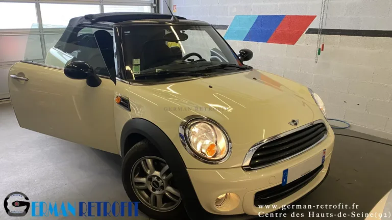 MINI Cabrio R57 LCI One N16 de 2012